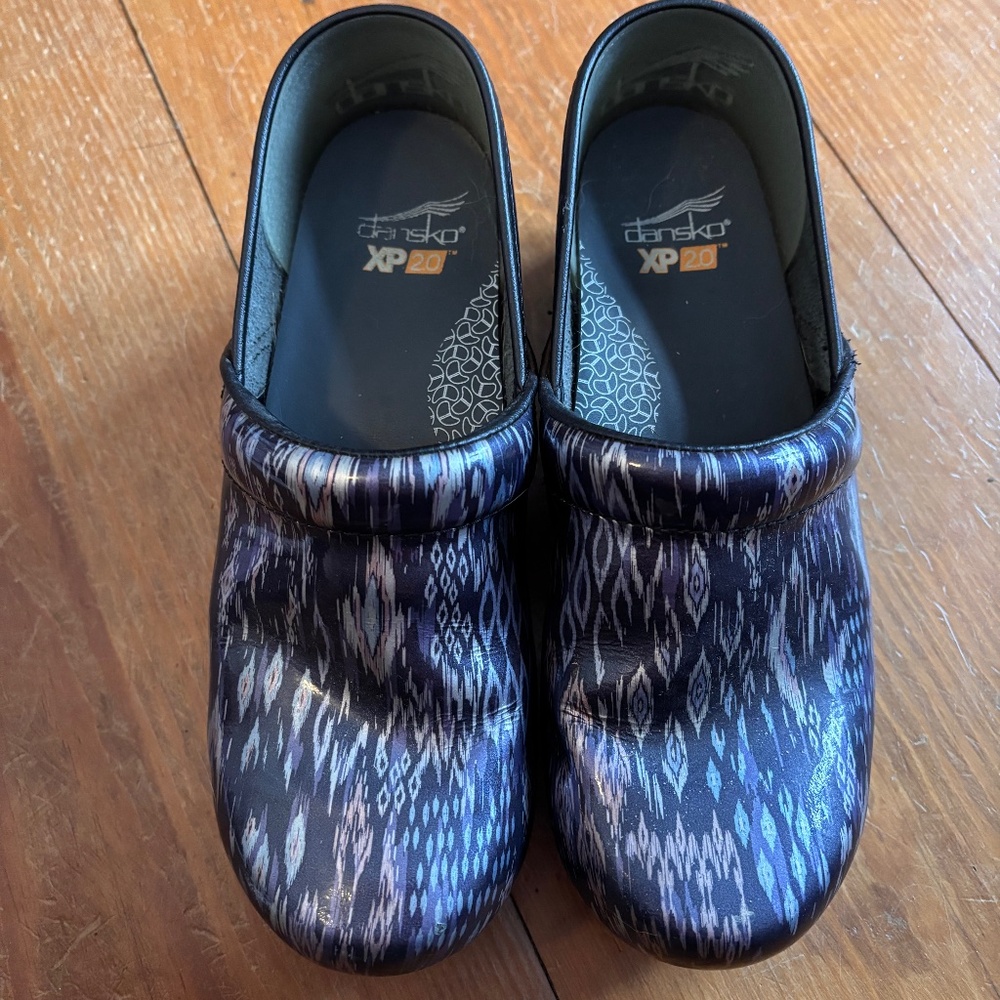 Dansko XP size 39